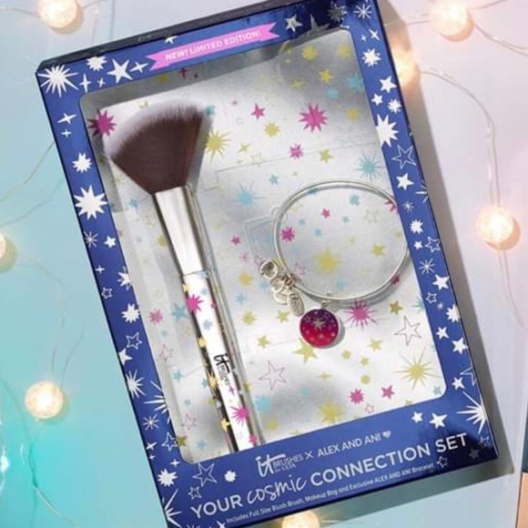 NEW it cosmetics alex and ani bracelet brush set - Picture 11 of 16